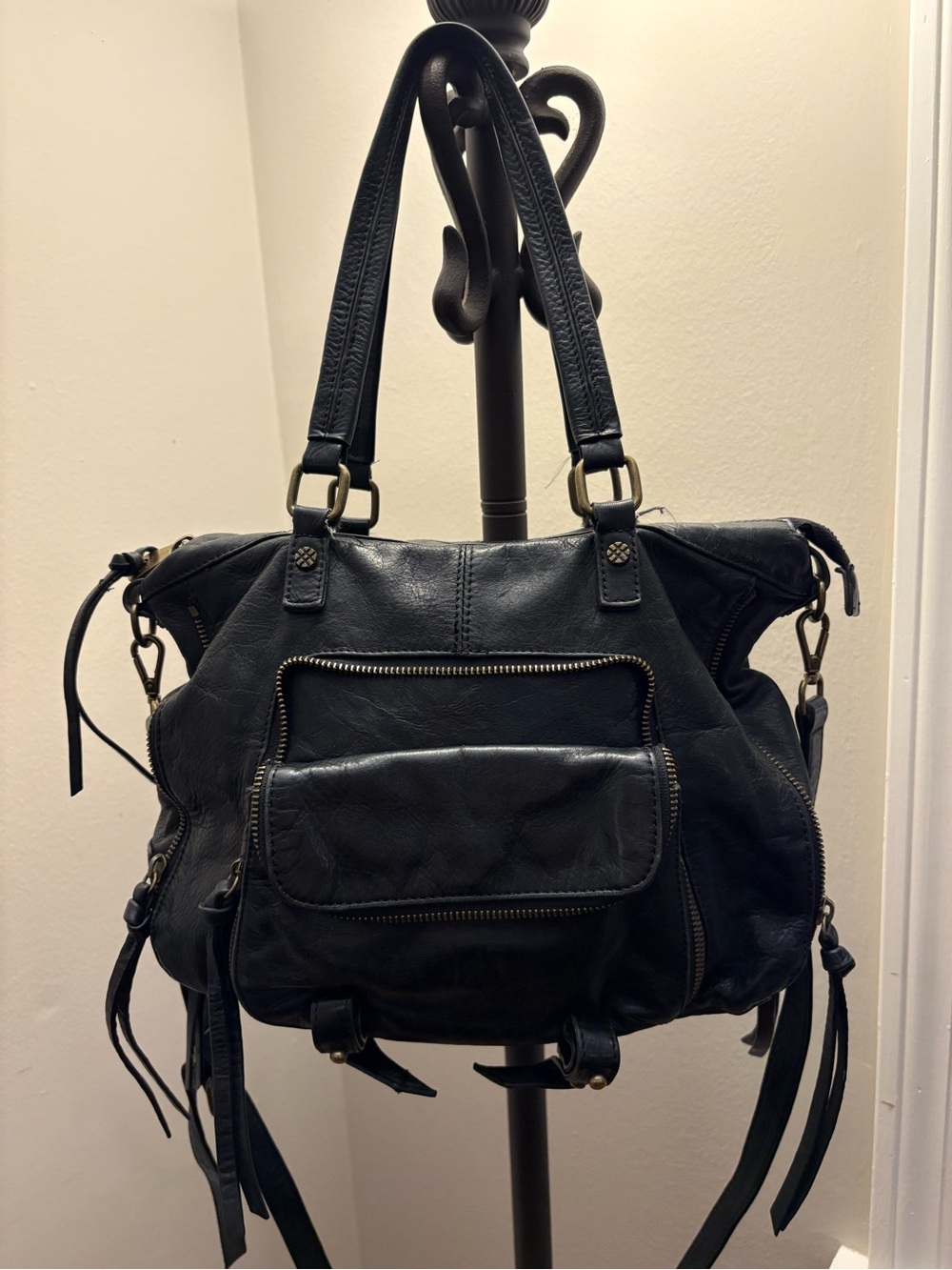 Joelle Hawkens Black Leather Women’s Tote Bag (EUC)